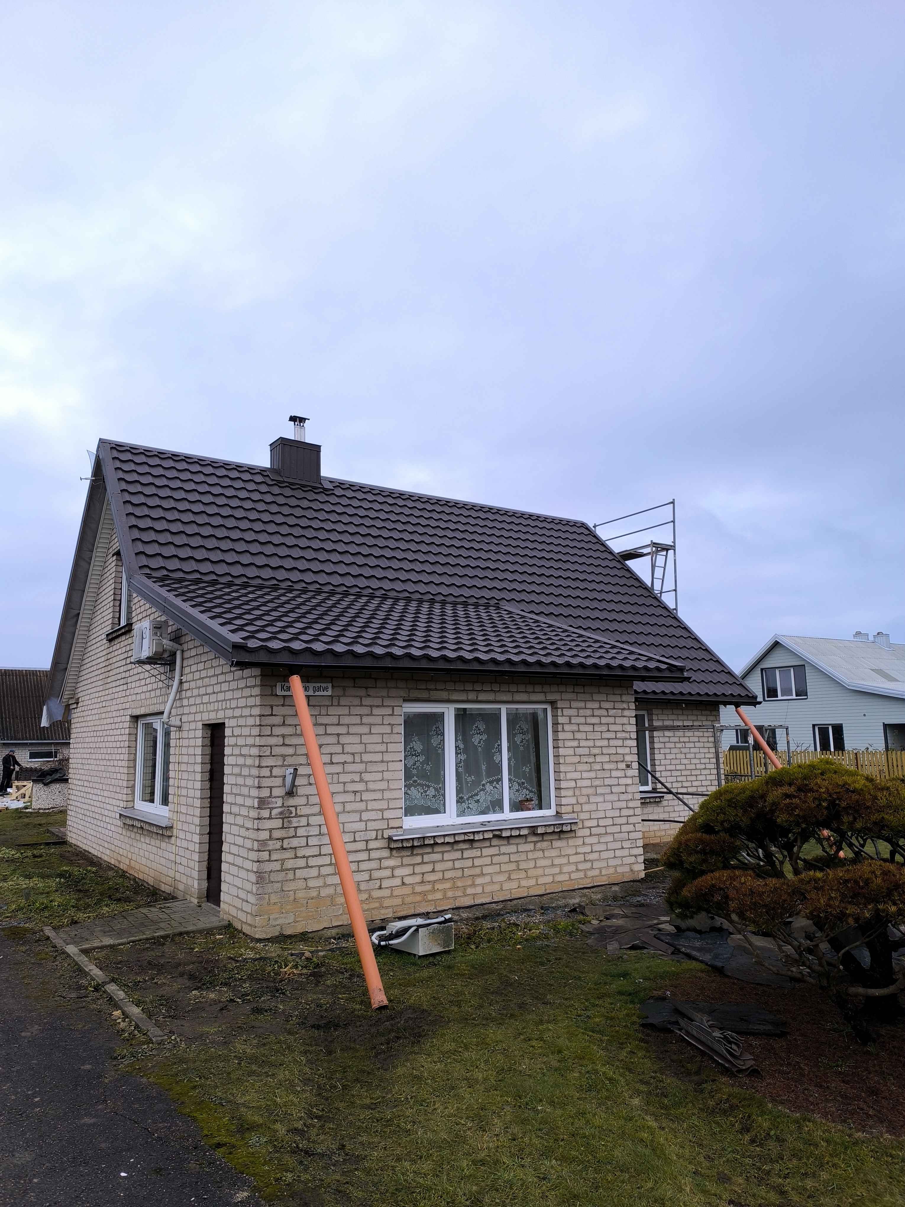 Stogų dengimo darbai darbų pavyzdys