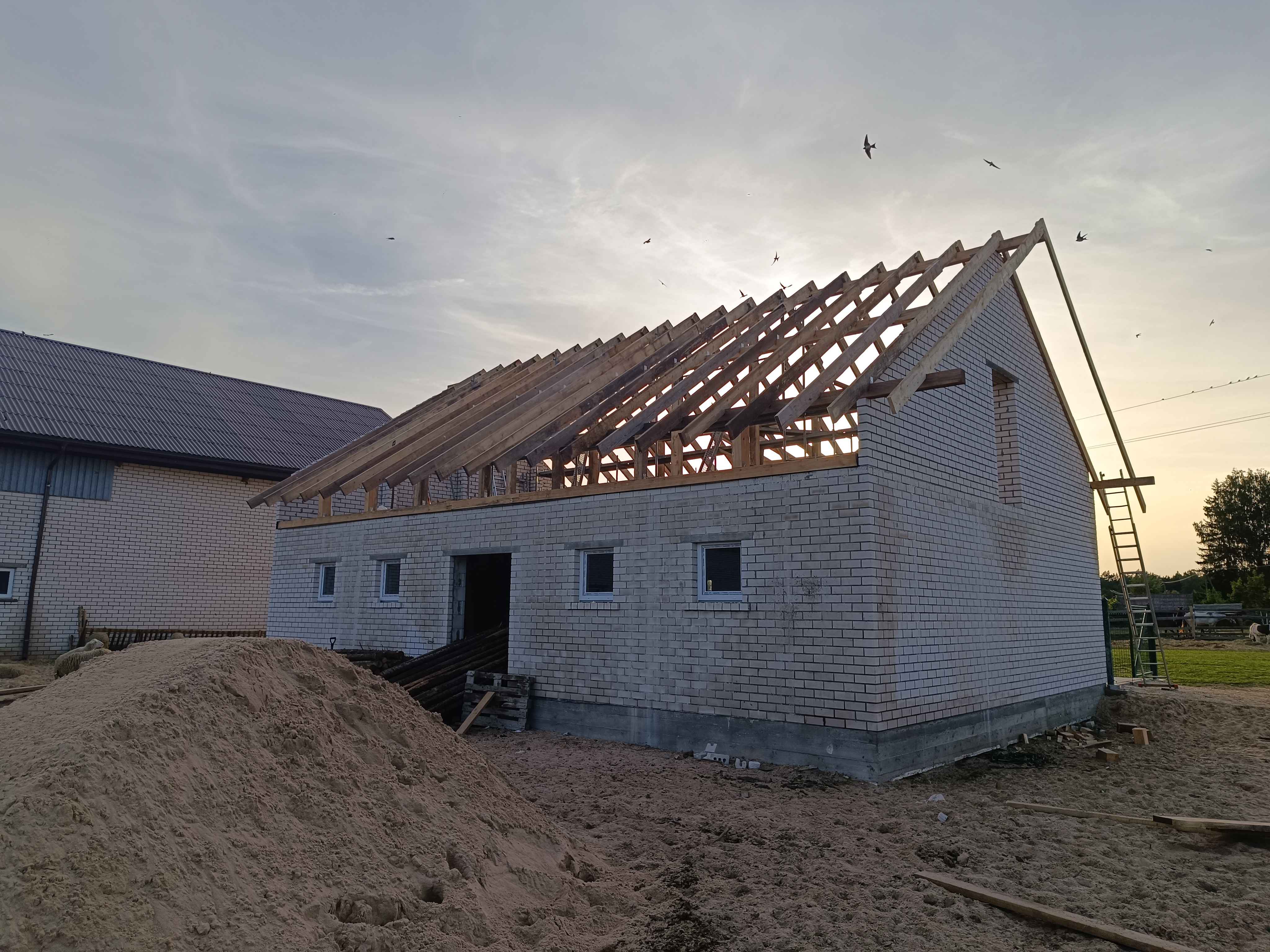 Stogų dengimo darbai darbų pavyzdys